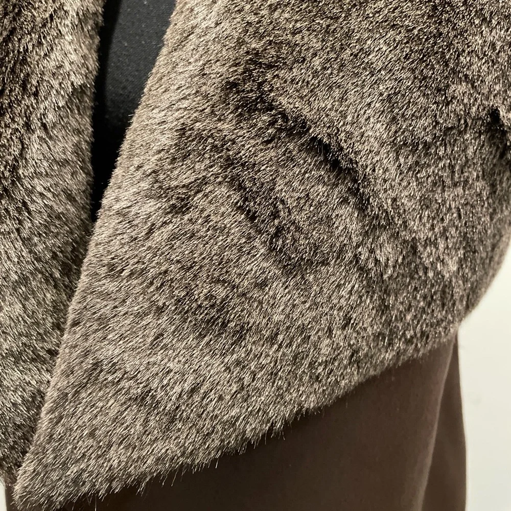 New Directions Women’s Vest Cardigan Size S/M Brown Faux Fur Suede Cabincore - Picture 7 of 9